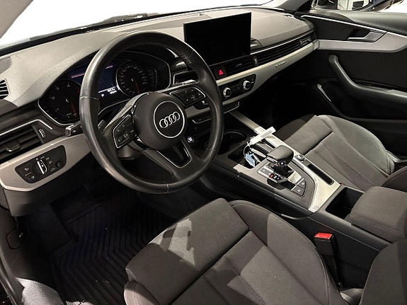 Audi A4 19 of 30