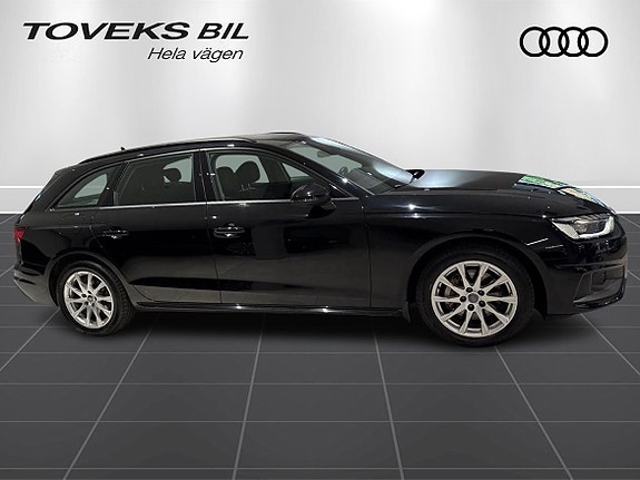 Audi A4 3 of 30