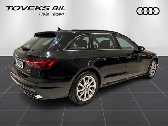 Audi A4 5 of 30