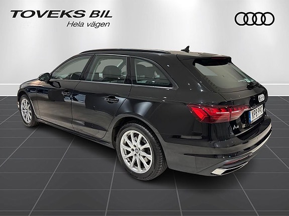 Audi A4 9 of 30