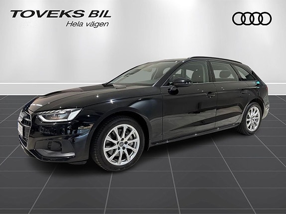 Audi A4 11 of 30