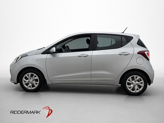 Hyundai i10 4 of 27