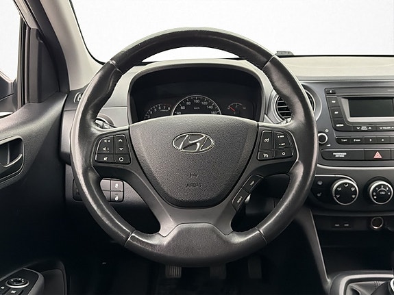 Hyundai i10 13 of 27
