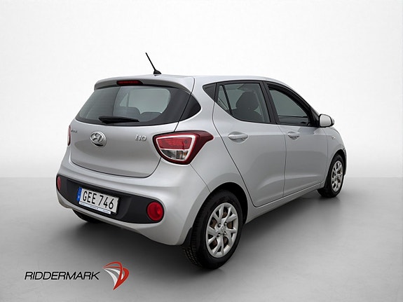 Hyundai i10 8 of 27