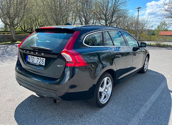 Volvo V60 5 of 5