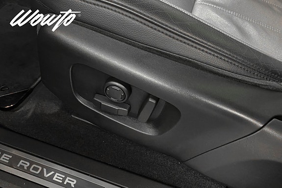 Land Rover Range Rover Evoque 12 of 26