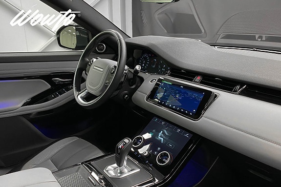 Land Rover Range Rover Evoque 15 of 26