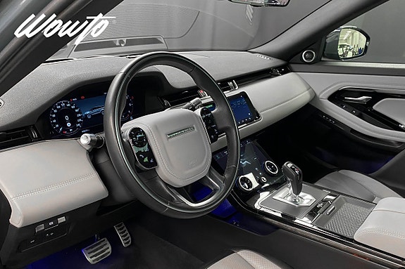 Land Rover Range Rover Evoque 8 of 26