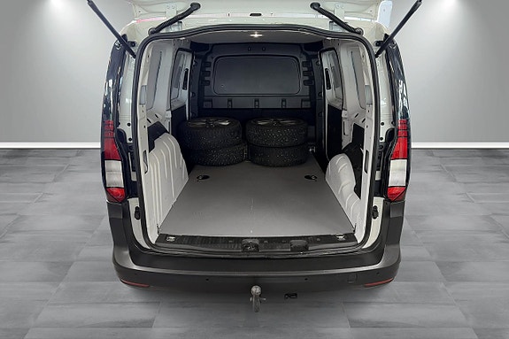 Volkswagen Caddy Maxi 12 of 16