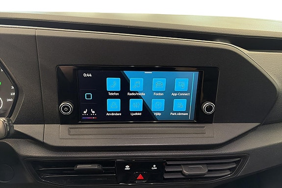 Volkswagen Caddy Maxi 15 of 16