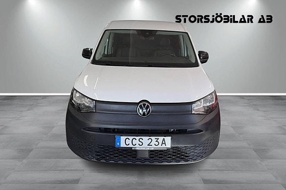 Volkswagen Caddy Maxi 8 of 16