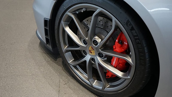 Porsche 718 Spyder 5 of 7