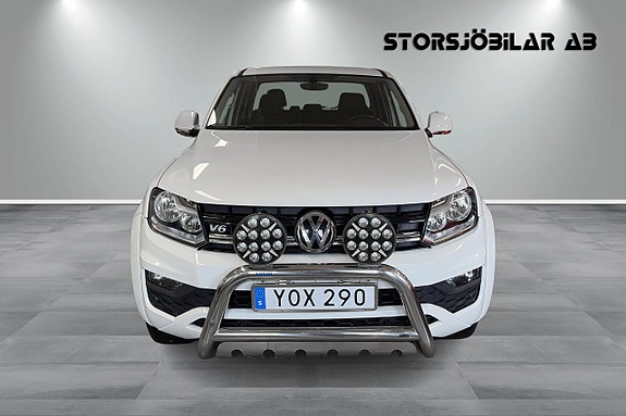Volkswagen Amarok 8 of 17