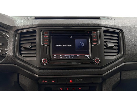 Volkswagen Amarok 16 of 17