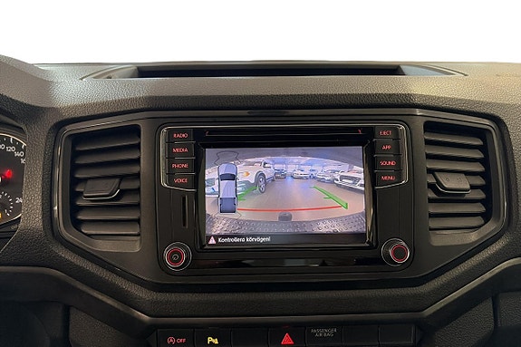 Volkswagen Amarok 17 of 17