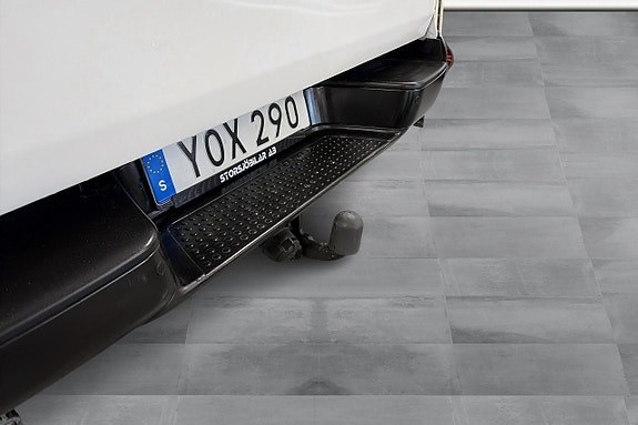 Volkswagen Amarok 13 of 17