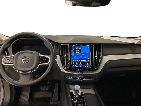 Volvo XC60 7 of 23