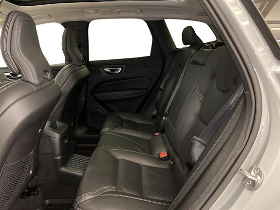 Volvo XC60 20 of 23