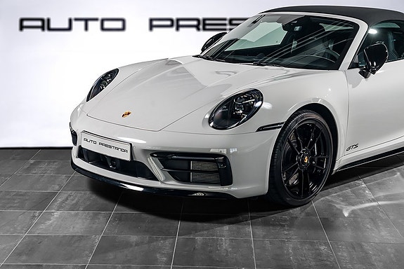 Porsche 911 5 of 30