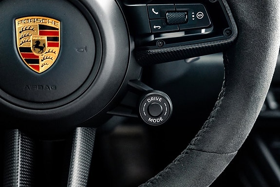 Porsche 911 23 of 30