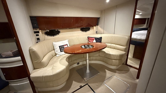 Fairline Targa 40 -2005 11 of 18