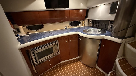 Fairline Targa 40 -2005 12 of 18