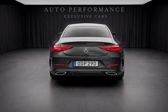 Mercedes-Benz CLS450 5 of 12