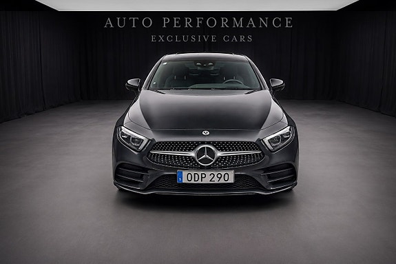 Mercedes-Benz CLS450 4 of 12