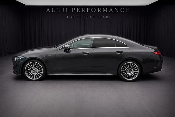Mercedes-Benz CLS450 2 of 12