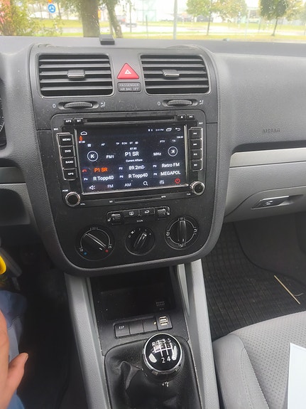 Volkswagen Golf V 4 of 4