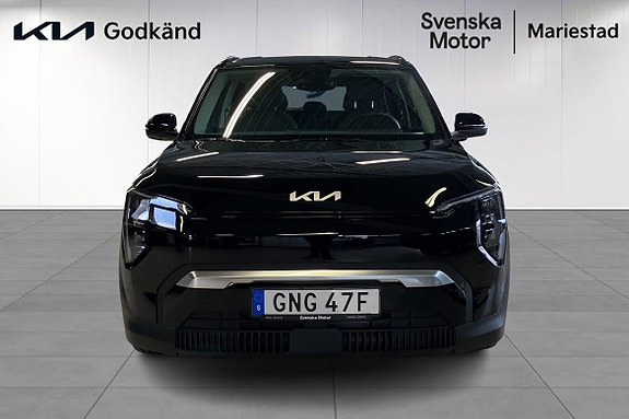 Kia EV3 2 of 17