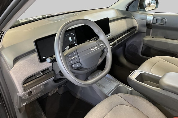 Kia EV3 7 of 17