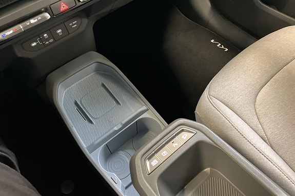 Kia EV3 13 of 17