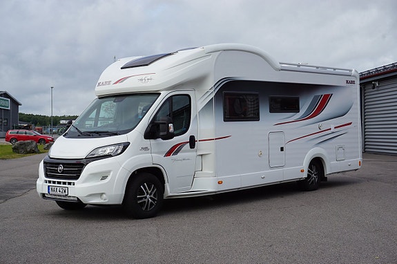 Kabe Travel Master Royal X 780 LXL Hydrauliska stödben / Markistält / 1 ägare 2 of 30