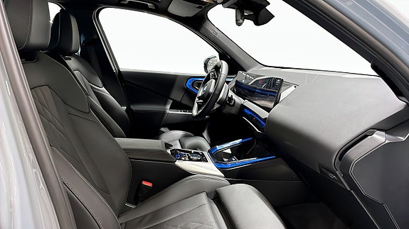 BMW X3 3 of 9