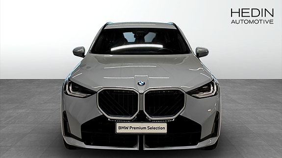 BMW X3 8 of 9