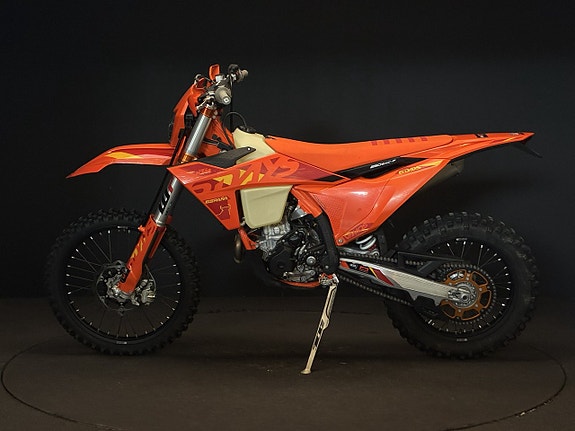 KTM 250 EXC-F SixDays 2 of 5