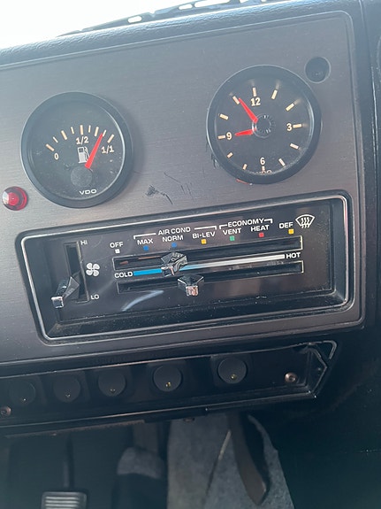 Chevrolet G30 6 of 11