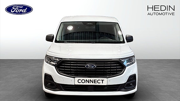 Ford Transit Connect 8 of 16