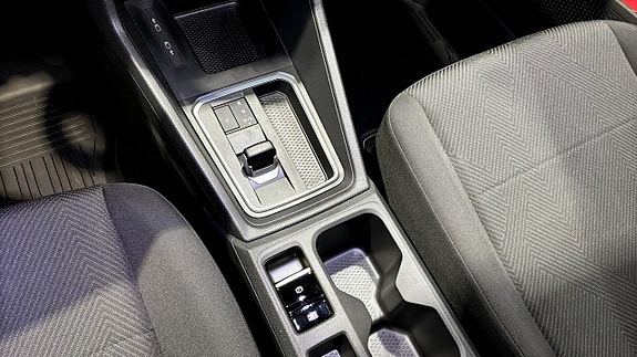 Ford Transit Connect 14 of 16