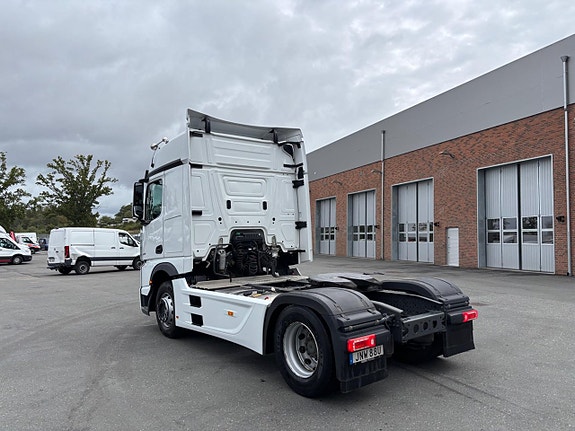 Mercedes-Benz Actros F 1845 4 of 10