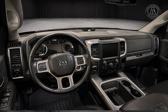 Dodge RAM 1500 4 of 5