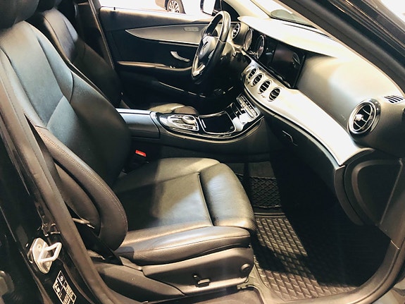 Mercedes-Benz E220 d 5 of 9