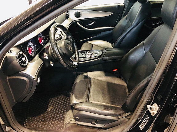 Mercedes-Benz E220 d 7 of 9
