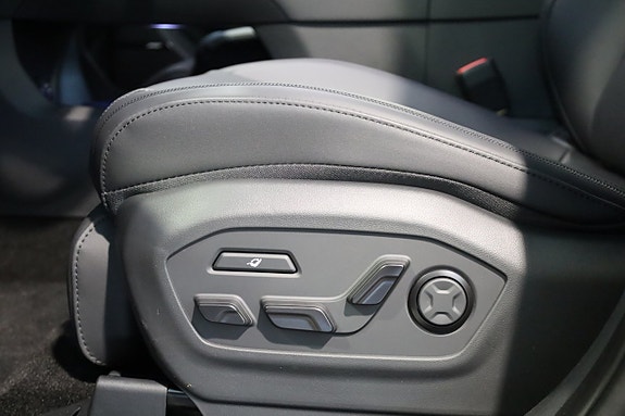 Hyundai Santa Fe 25 of 29