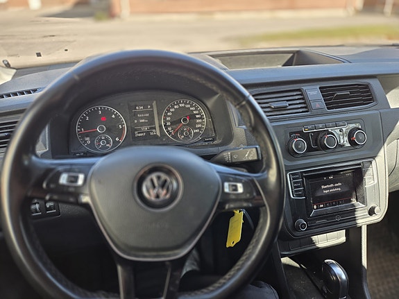 Volkswagen Caddy Maxi 9 of 15
