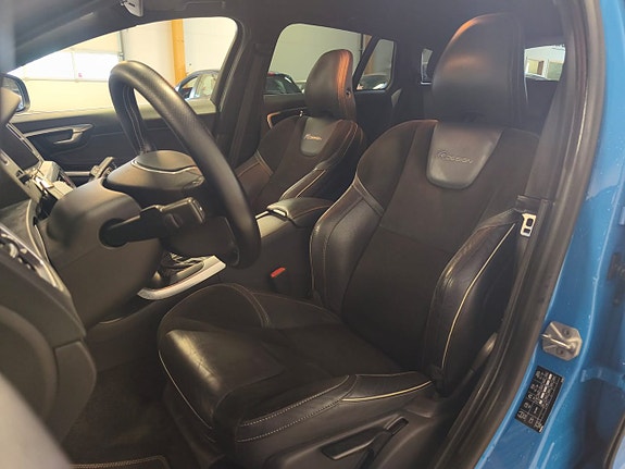 Volvo V60 9 of 18
