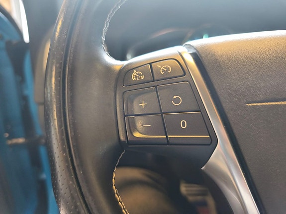Volvo V60 13 of 18