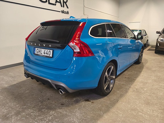 Volvo V60 6 of 18