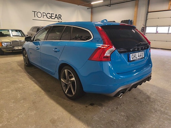 Volvo V60 4 of 18